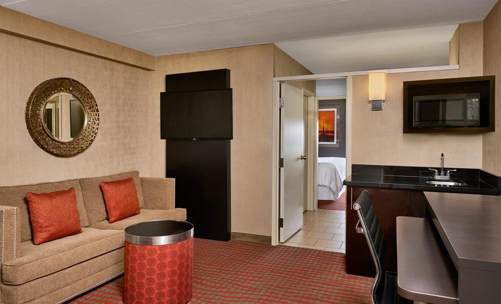 Four Points By Sheraton Milwaukee North Shore Brown Deer Kültér fotó
