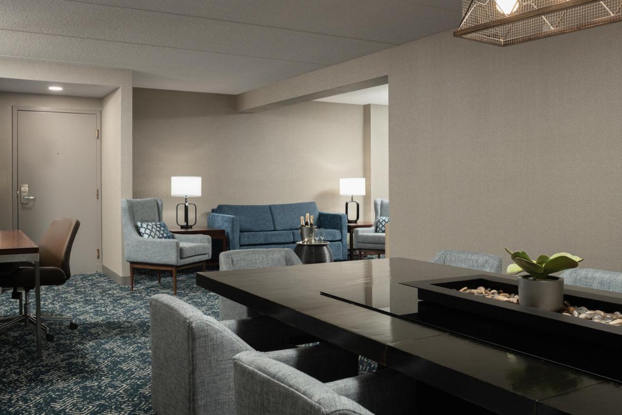 Four Points By Sheraton Milwaukee North Shore Brown Deer Kültér fotó